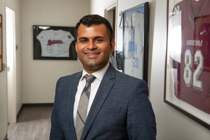 Jay S. Umarvadia, MD Sports Medicine